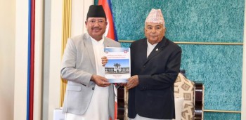 निर्वाचन आयोगद्वारा राष्ट्रपति पौडेललाई मत परिणामसहितको प्रतिवेदन पेश, नयाँ सरकार गठनको बाटो खुला