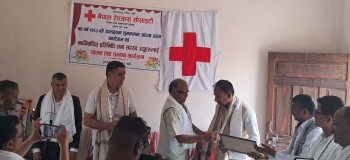 नवलपरासी रेडक्रसद्वारा प्रतिनिधि सभा सदस्यद्वय खनाल र गुप्तालाई स्वागत सम्मान
